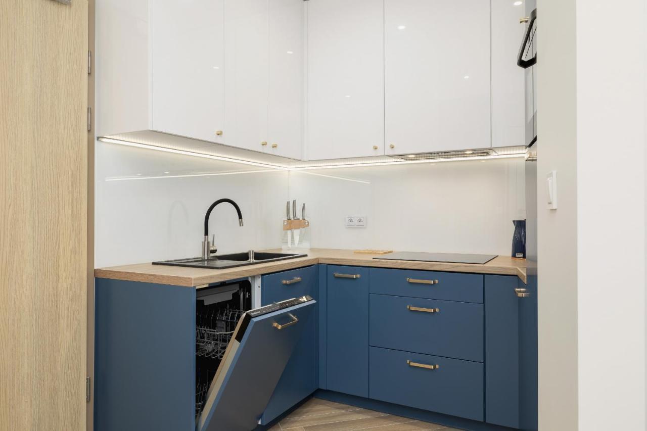 Elegant Szpakowa 10 With 2 Parking Spaces & Terrace By Renters Apartment Krakau